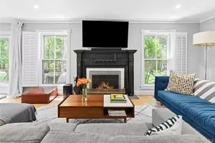 28 Wolf Way, East Hampton, NY 11937 - Photo 3