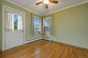 207 Sullivan Ave, Farmingdale, NY 11735 - Photo 7