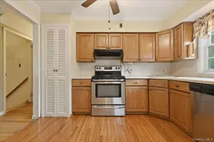 207 Sullivan Ave, Farmingdale, NY 11735 - Photo 11