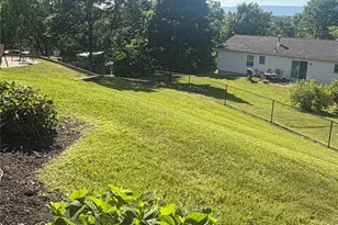 33 Lincoln Cir, Wallkill, NY 12589 - Photo 5