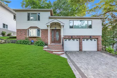 90 Virginia Drive, Manhasset, NY 11030 - Photo 1