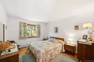 27 Sunken Meadow Rd, Northport, NY 11768 - Photo 11