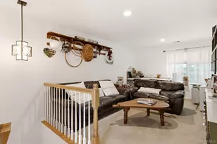 31 Willow Wood Dr, East Setauket, NY 11733 - Photo 19