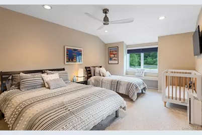 15 Harbour Point Drive, Northport, NY 11768 - Photo 33