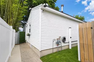 229A Freeborn St, New York, NY 10306 - Photo 3