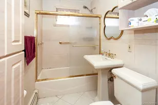 69 Corncrib Ln, Levittown, NY 11756 - Photo 11