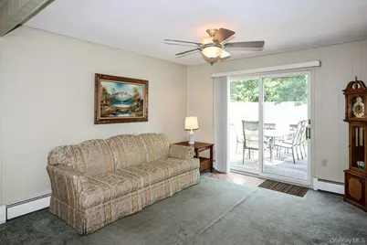 69 Corncrib Lane, Levittown, NY 11756 - Photo 5
