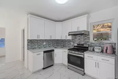 39 Reservoir Avenue, Port Jervis, NY 12771 - Photo 11