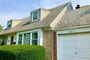 267 Haypath Rd, Old Bethpage, NY 11804 - Photo 15
