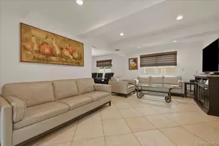 2461 Riviera Ln, Bellmore, NY 11710 - Photo 15