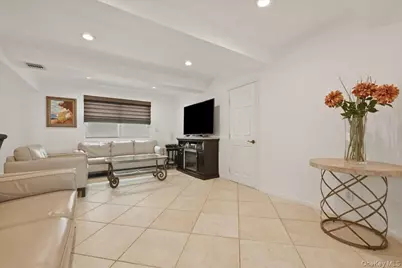 2461 Riviera Lane, Bellmore, NY 11710 - Photo 13
