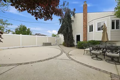 2461 Riviera Lane, Bellmore, NY 11710 - Photo 41