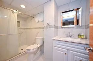 56-08 197th St, Fresh Meadows, NY 11365 - Photo 15