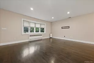 195 Scarcliffe Dr, Malverne, NY 11565 - Photo 5
