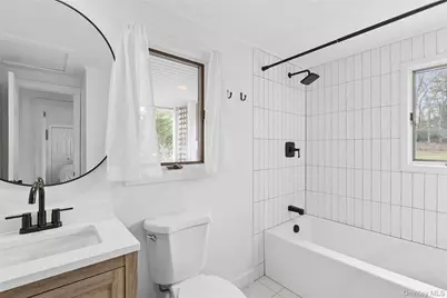 111 Oak Lane, Amagansett, NY 11930 - Photo 7