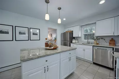 181 N Grand Avenue, Poughkeepsie, NY 12603 - Photo 21