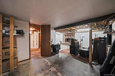 6 Malba Drive, Shirley, NY 11967 - Photo 21