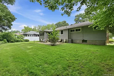 578 Richmond Road, East Meadow, NY 11554 - Photo 33