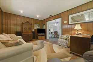 578 Richmond Rd, East Meadow, NY 11554 - Photo 15