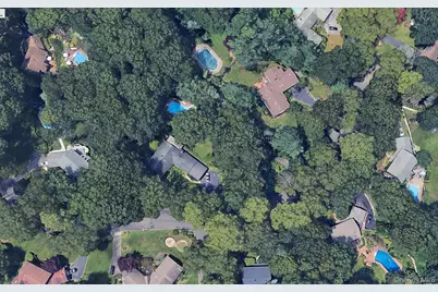 27 Longwood Drive, South Huntington, NY 11746 - Photo 35