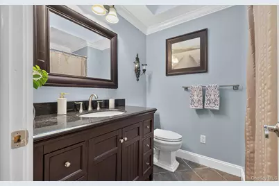 27 Longwood Drive, South Huntington, NY 11746 - Photo 25