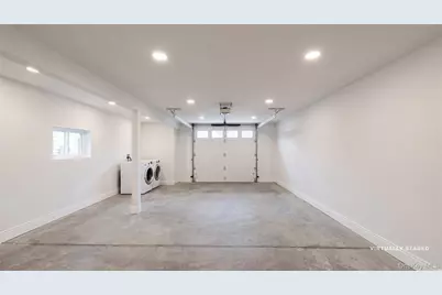 157 Sportsmans Avenue, Freeport, NY 11520 - Photo 21