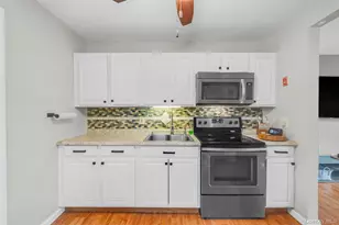 119 Parkwood Dr, Shirley, NY 11967 - Photo 9
