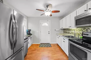 119 Parkwood Dr, Shirley, NY 11967 - Photo 7