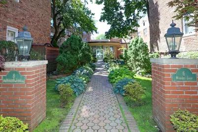 6-8 Wooleys Lane #B34, Great Neck, NY 11023 - Photo 1