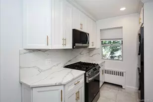 68 Wooleys Ln, Great Neck, NY 11023 - Photo 13