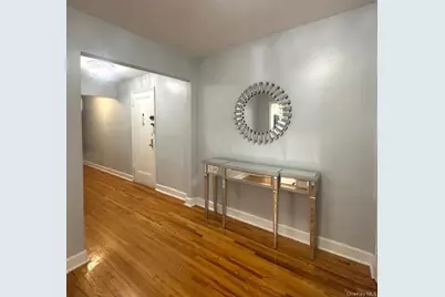 6-8 Wooleys Lane #B34, Great Neck, NY 11023 - Photo 9