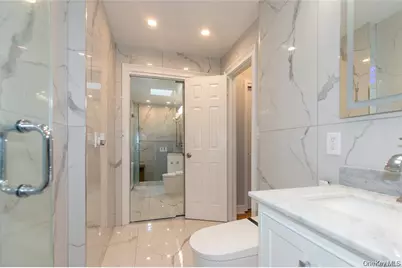 6-8 Wooleys Lane #B34, Great Neck, NY 11023 - Photo 29