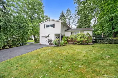 21 Tanglewood Road, Scarsdale, NY 10583 - Photo 1