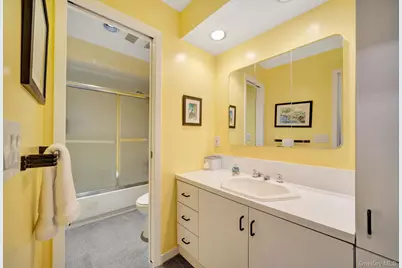 622 Harrison Avenue, East Meadow, NY 11554 - Photo 35