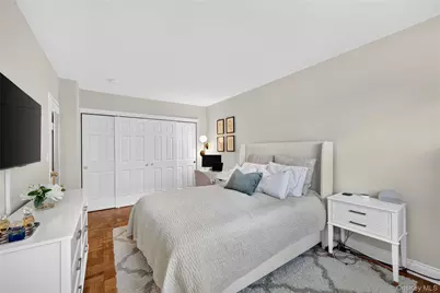 240 Garth Road #4H2, Scarsdale, NY 10583 - Photo 21