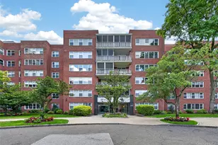 240 Garth Rd, Scarsdale, NY 10583 - Photo 3