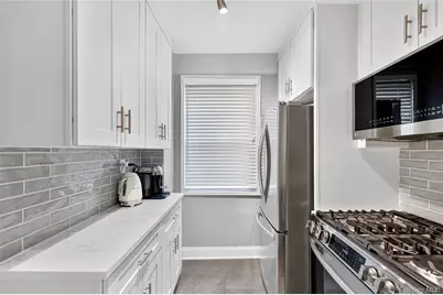 240 Garth Road #4H2, Scarsdale, NY 10583 - Photo 15