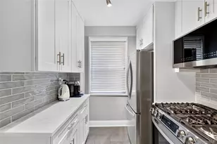 240 Garth Rd, Scarsdale, NY 10583 - Photo 15