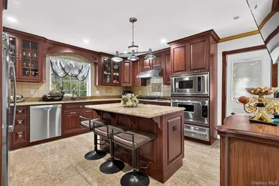 74 Elaine Terrace, Yonkers, NY 10701 - Photo 41
