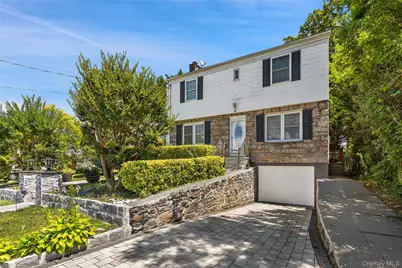74 Elaine Terrace, Yonkers, NY 10701 - Photo 9