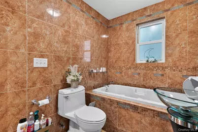74 Elaine Terrace, Yonkers, NY 10701 - Photo 31