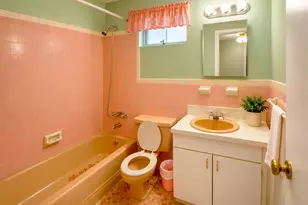 2526 Dogwood Ave, East Meadow, NY 11554 - Photo 5