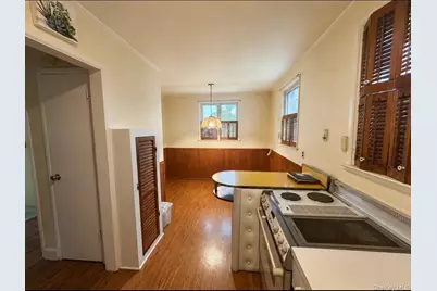 2526 Dogwood Avenue, East Meadow, NY 11554 - Photo 3