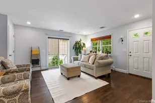 5 Glenmore Ave, Glenwood Landing, NY 11547 - Photo 5