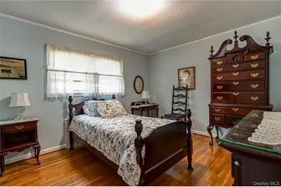 21 Langdon Road, Farmingdale, NY 11735 - Photo 17