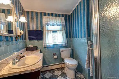 21 Langdon Road, Farmingdale, NY 11735 - Photo 23