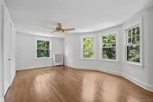 121 Walworth Ave, Scarsdale, NY 10583 - Photo 17