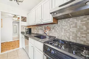 72-61 113th Street #2Z 113th St, Forest Hills, NY 11375 - Photo 3