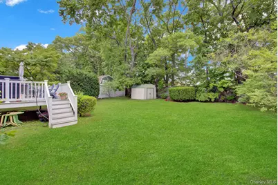 117 Eastgate Road, Massapequa Park, NY 11762 - Photo 19