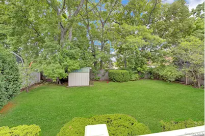 117 Eastgate Road, Massapequa Park, NY 11762 - Photo 21
